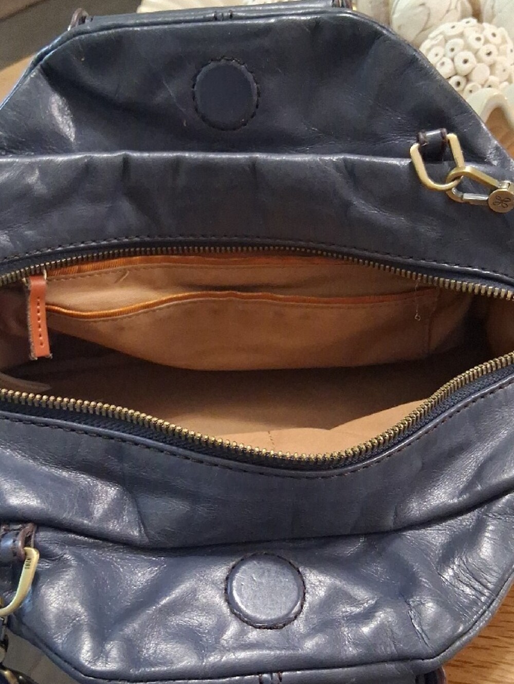 HOBO Navy Leather Top-Handle Shoulder Bag with Crossbody Strap. See Mark On Pic - Picture 4 of 8